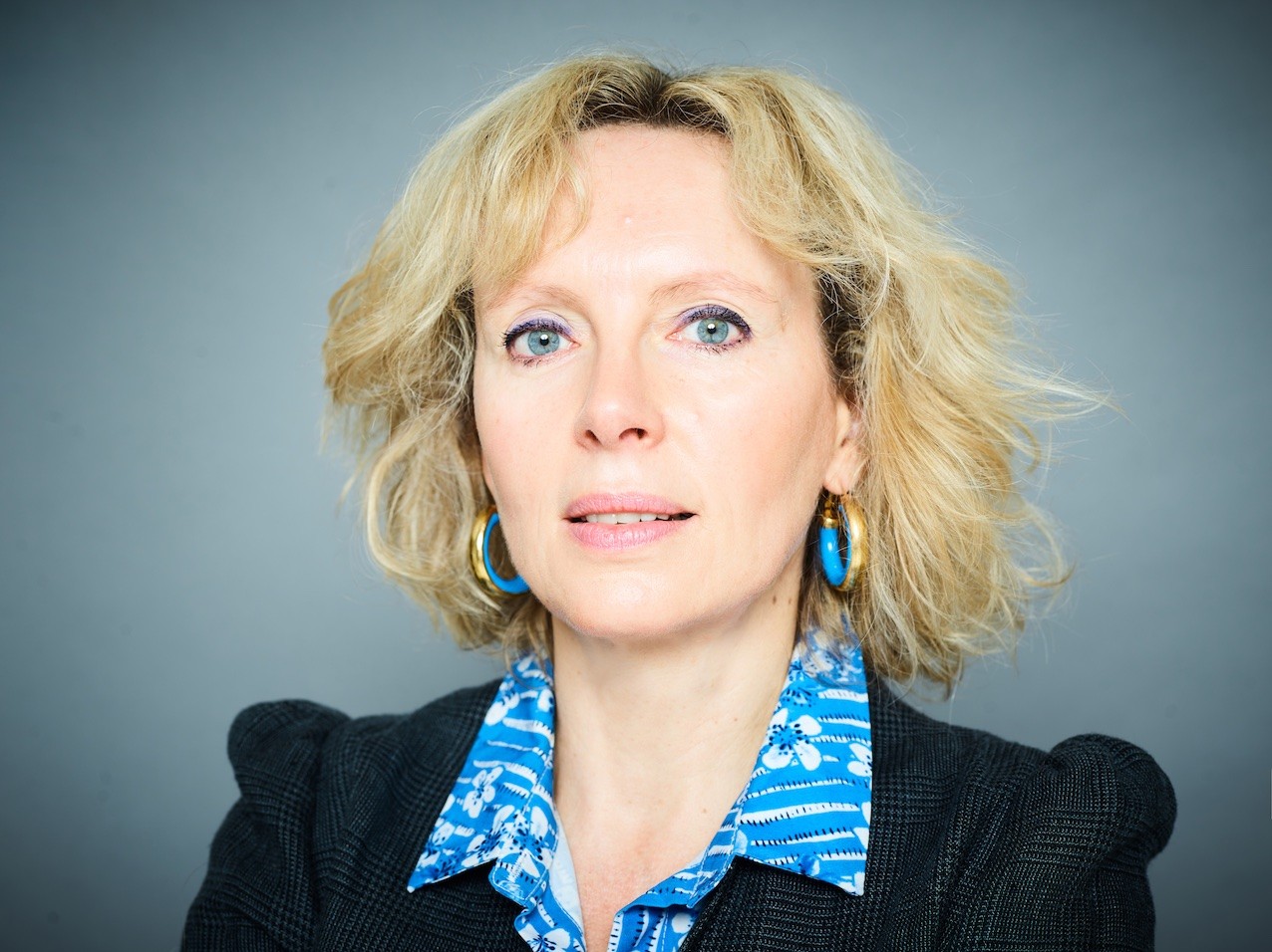 Le « Gaslighting » ou l’art de faire taire les femmes expliqué par Hélène Frappat - Les Modernes - librairie Grenoble Le « Gaslighting » ou l’art de faire taire les femmes expliqué par Hélène Frappat - Les Modernes - librairie Grenoble