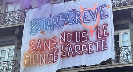 Grève féministe du 8 mars - Les Modernes - librairie Grenoble Grève féministe du 8 mars - Les Modernes - librairie Grenoble